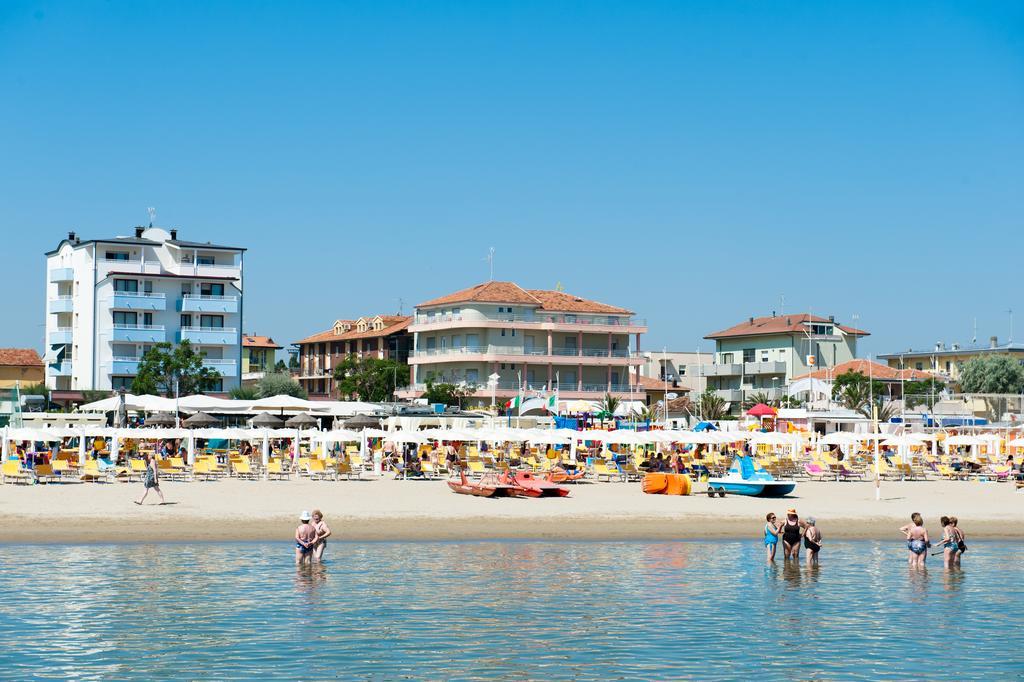 Albergo Villa Mauri Rimini Exterior foto