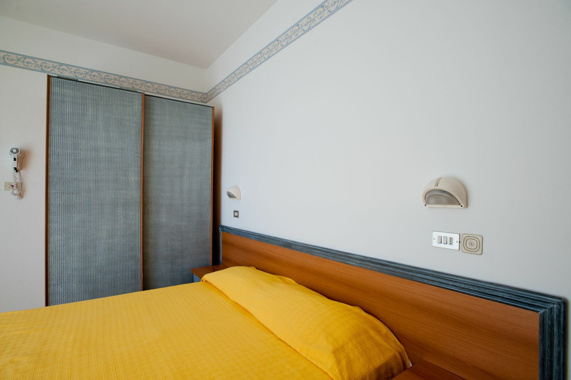 Albergo Villa Mauri Rimini Exterior foto